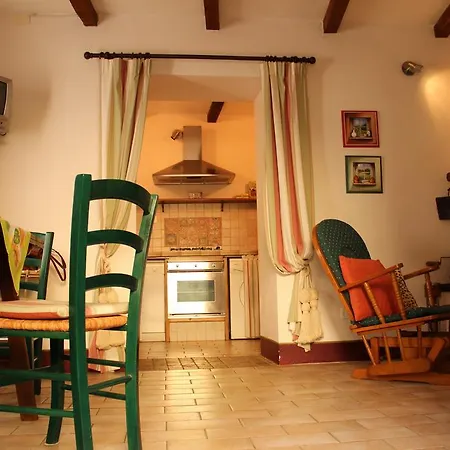Apartment Delizioso Trilocale In Centro *